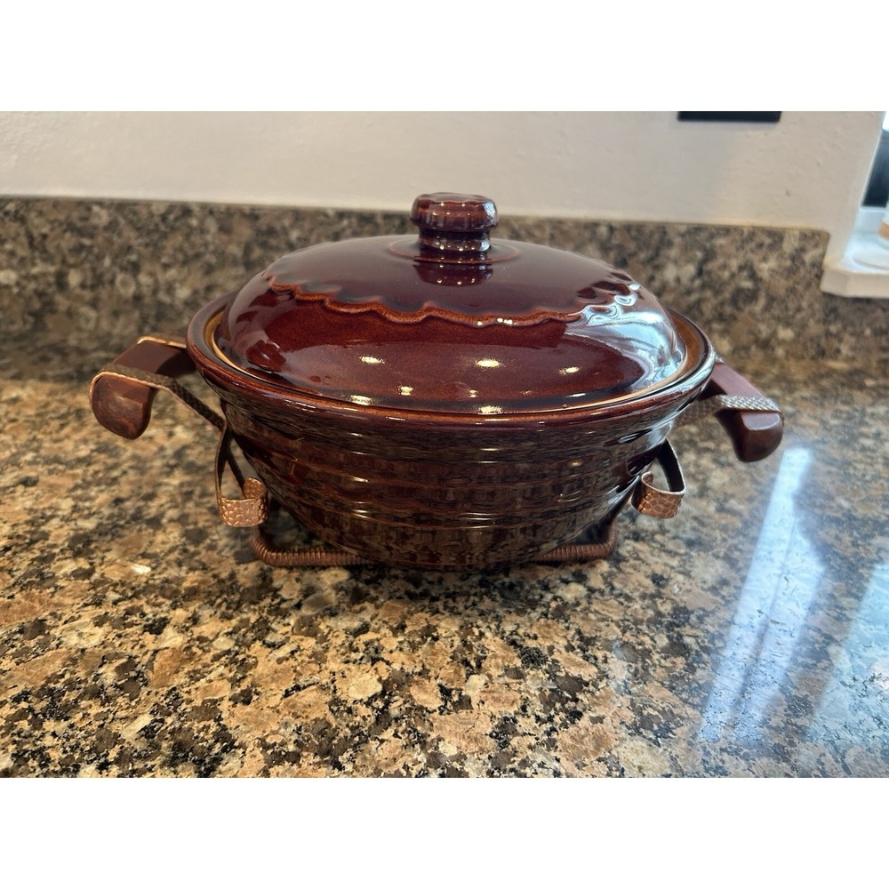 MarCrest Daisy Oven Proof Stoneware Casserole Dish plus Lid and 1950's Rack 8 IN